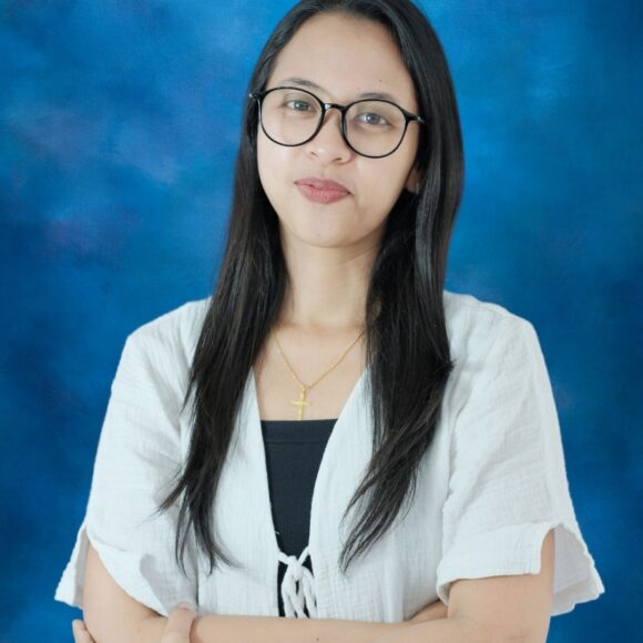 9 Ms Siska