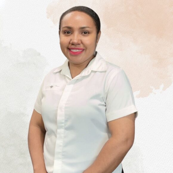 Angelia Everdina Sawias, S.Pd